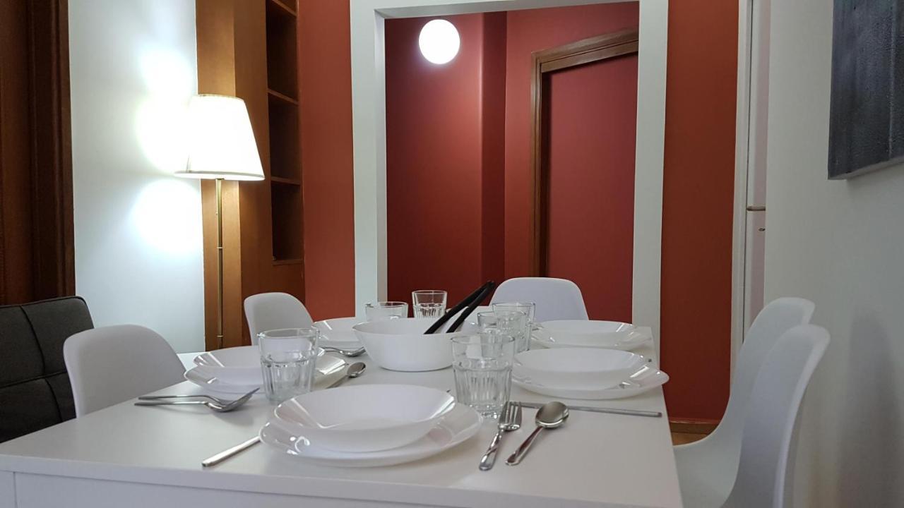 Apricot Apartment - Athens Center, 6 Bd, 2.5 Bath Zewnętrze zdjęcie