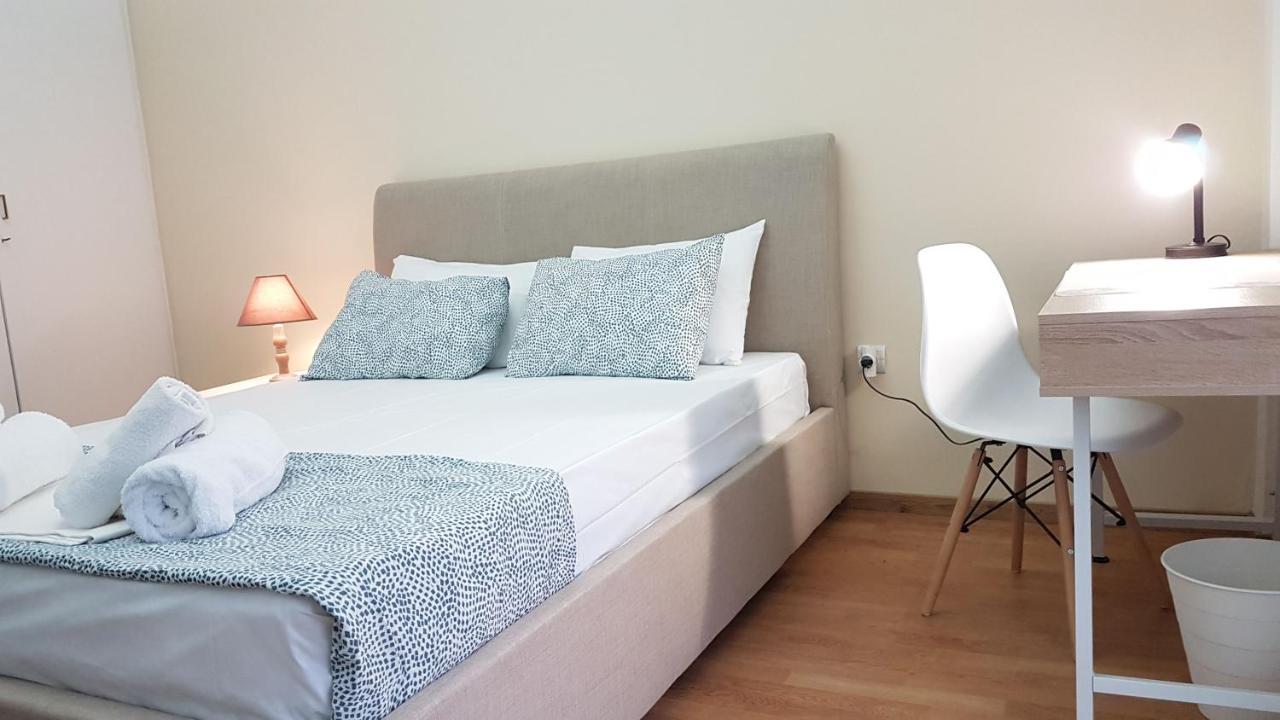 Apricot Apartment - Athens Center, 6 Bd, 2.5 Bath Zewnętrze zdjęcie